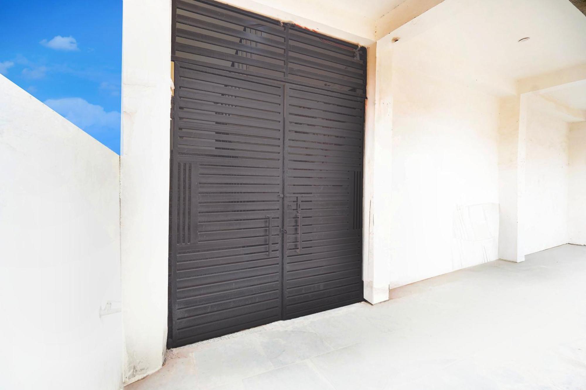 Hotel O The Crown Inn Danapur Exterior foto